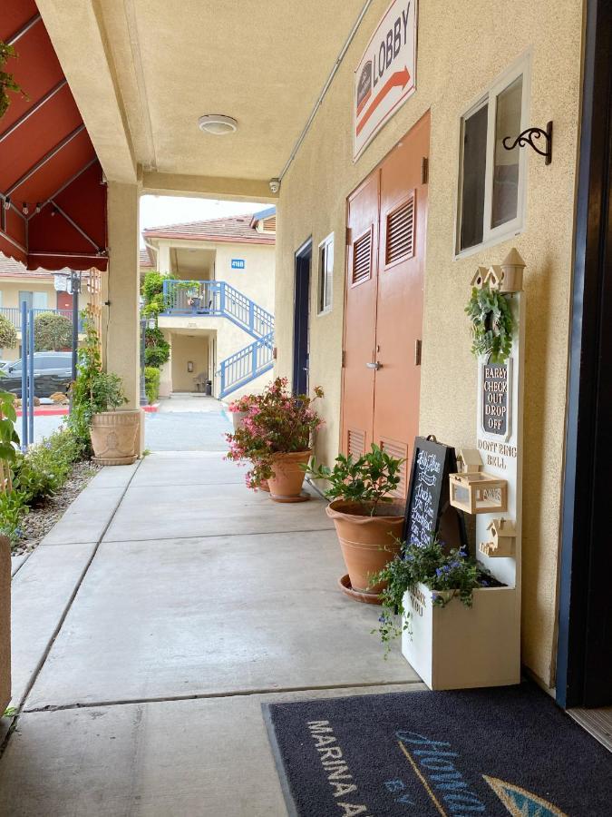 Monarch Valley Inn Marina At Monterey Bay Exterior photo
